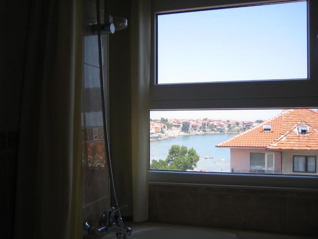 Guest House Fanari Sozopol Extérieur photo