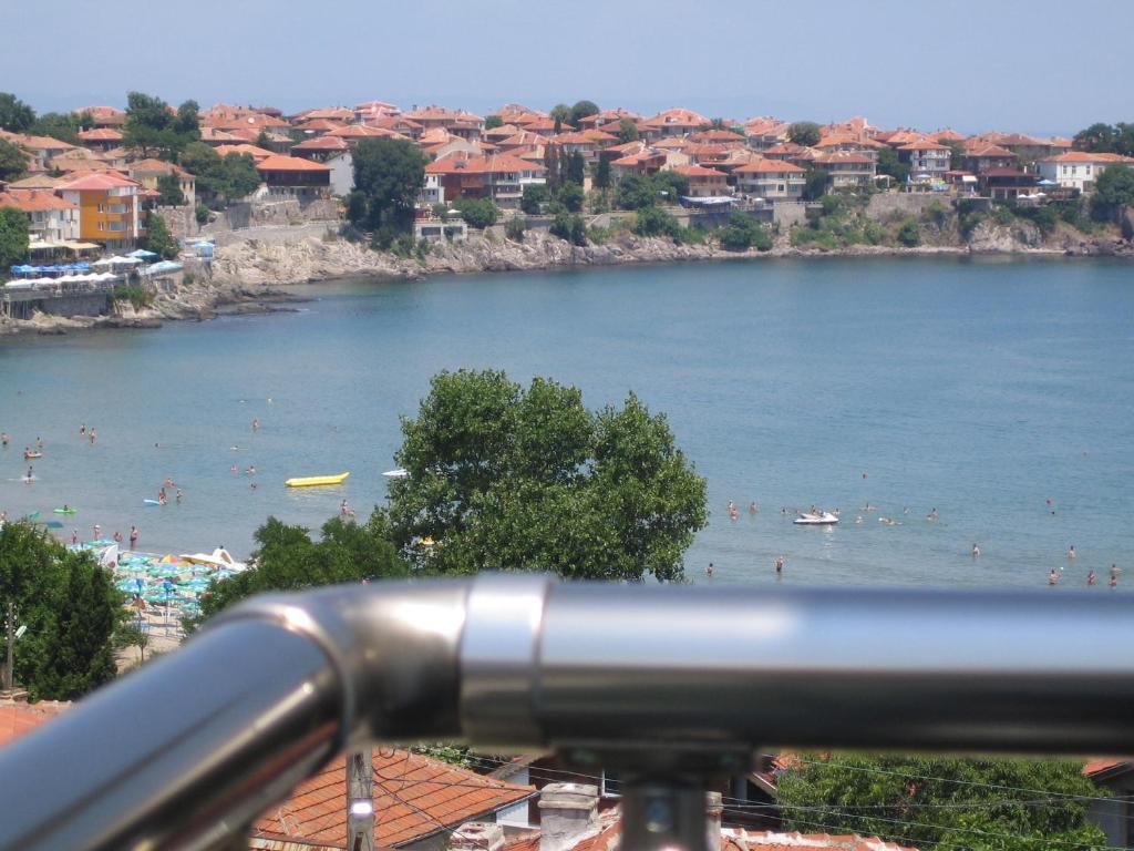 Guest House Fanari Sozopol Extérieur photo