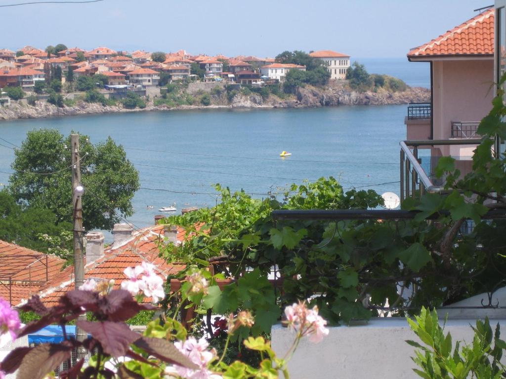 Guest House Fanari Sozopol Extérieur photo
